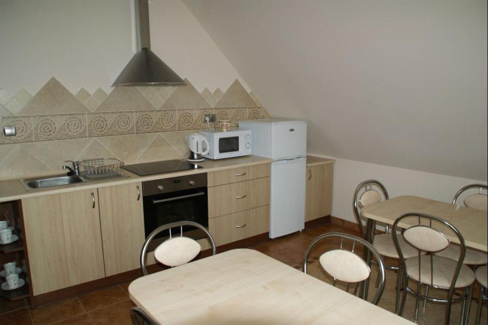 Kamienna Polana Apartment Szczytna Luaran gambar